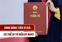 Dùng Bằng Tiến Sĩ Giả